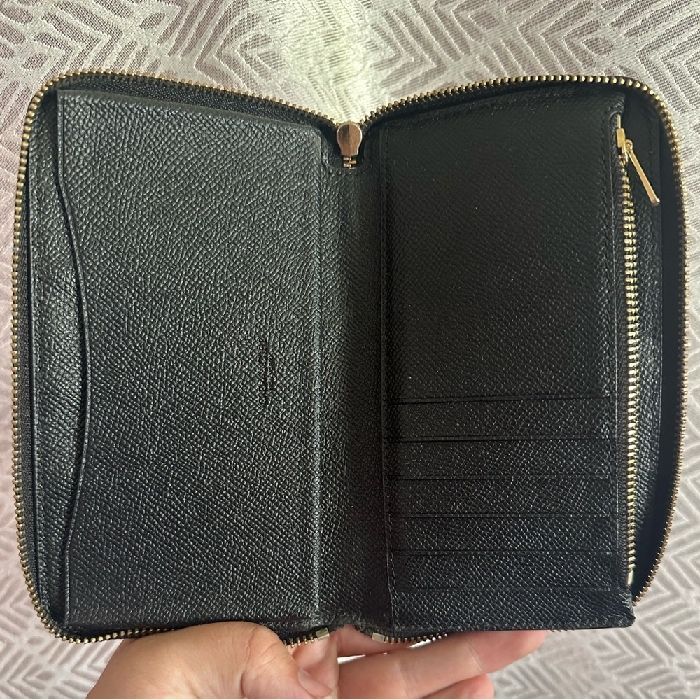 Coach Zip Around Crossgrain Leather Wallet - Black LIKE NEW - Picture 4 of 6